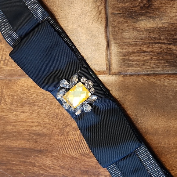 Loft Vintage Inspired Stretch Bow Belt - Picture 2 of 8